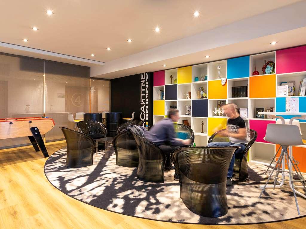 Ibis Styles Lorient Caudan Hotell Restaurant bilde